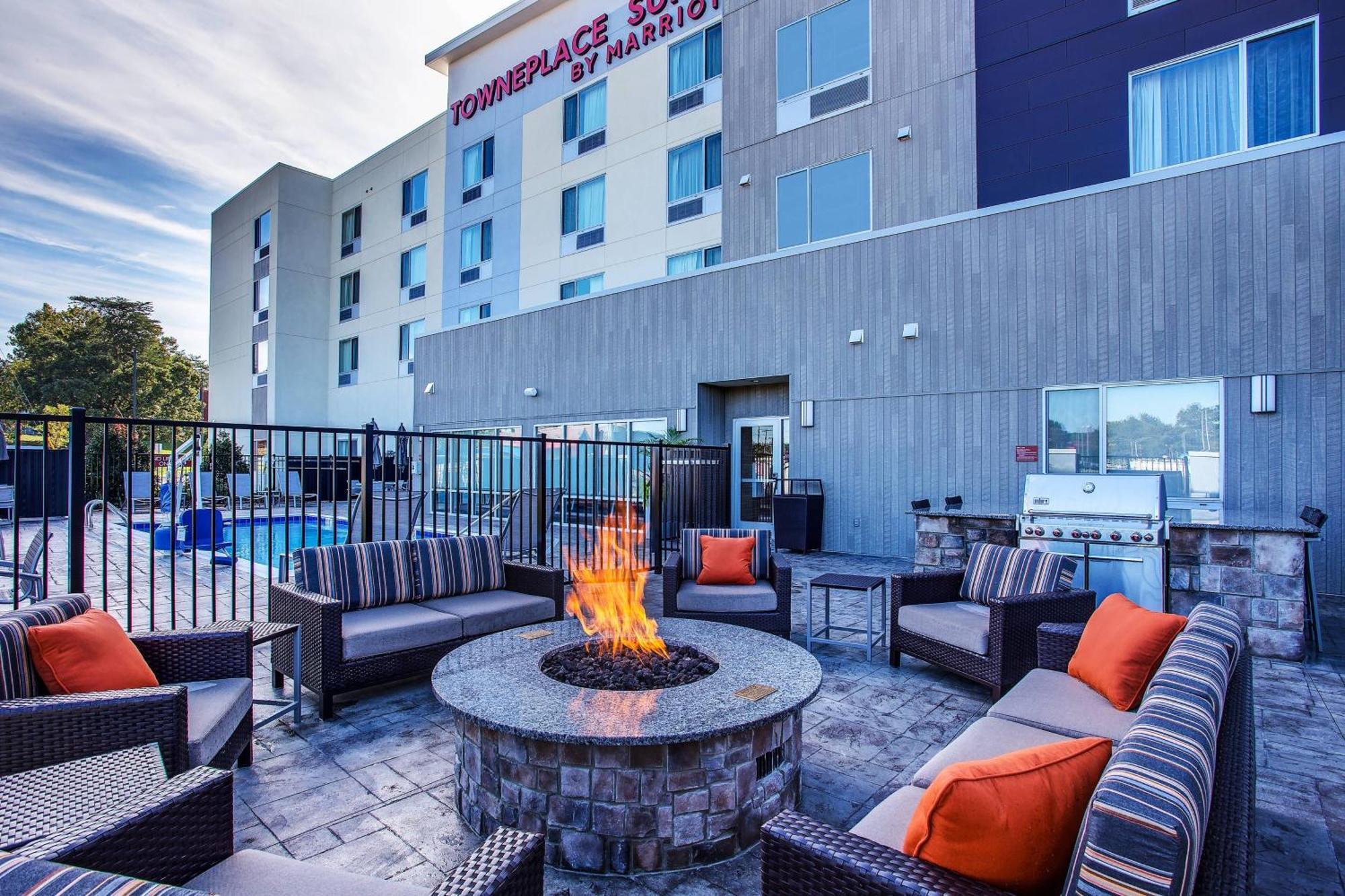 Towneplace Suites By Marriott Knoxville Oak Ridge Exterior photo